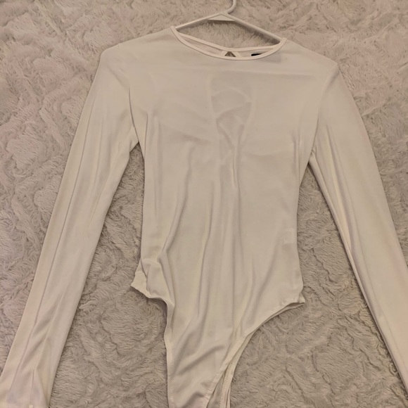 White Laceup Bodysuit - Picture 3 of 4